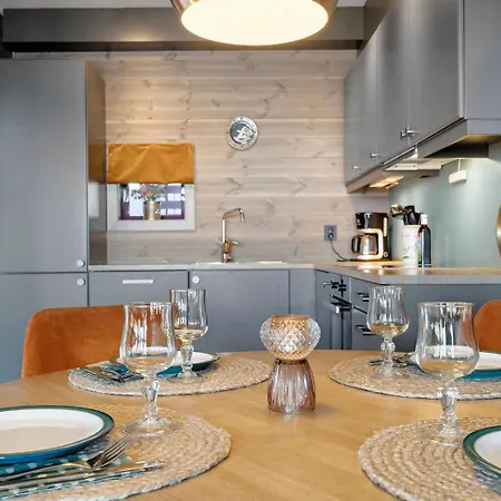 Riddertunets Lune - Dyr Tillatt *